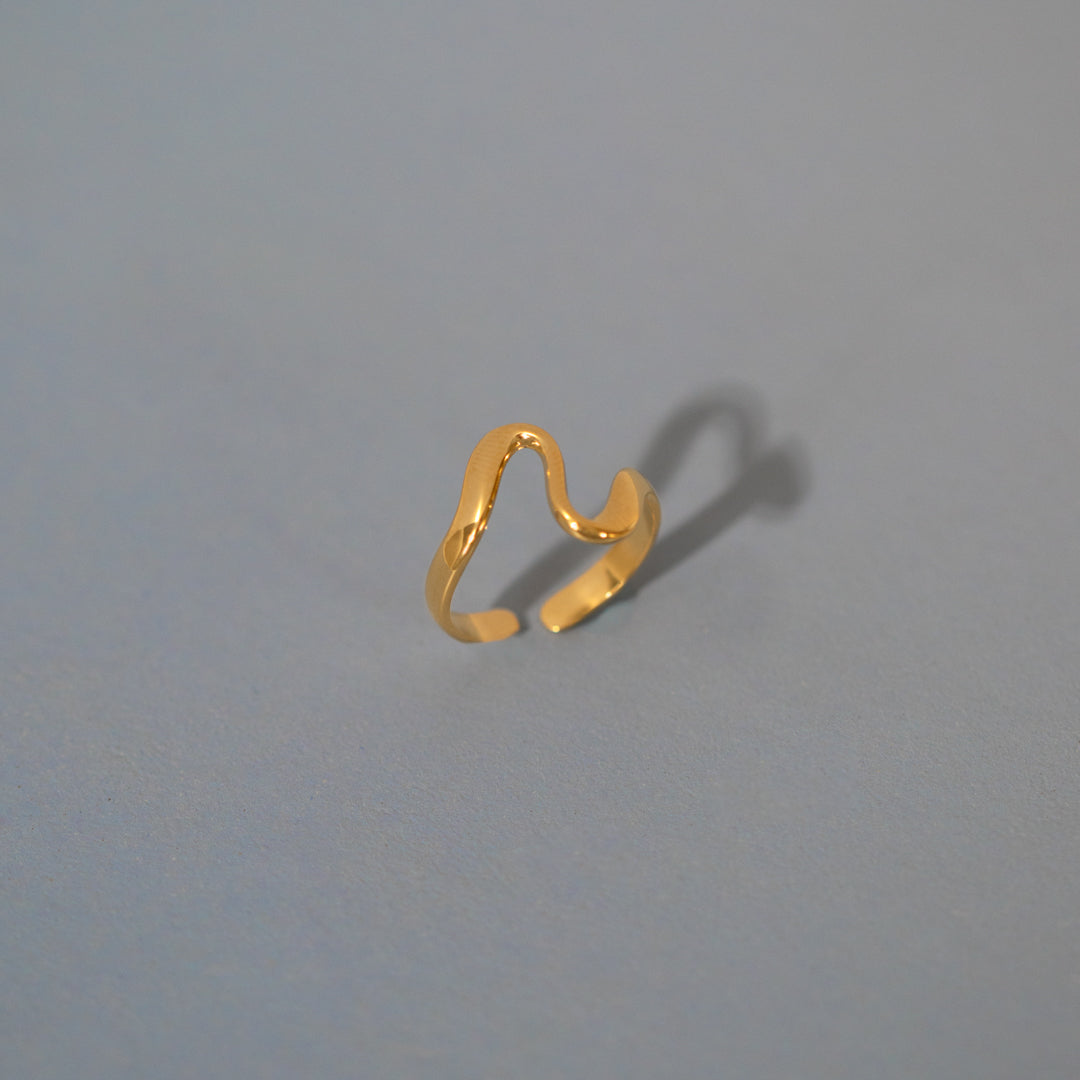 Gold Wave Adjustable Ring
