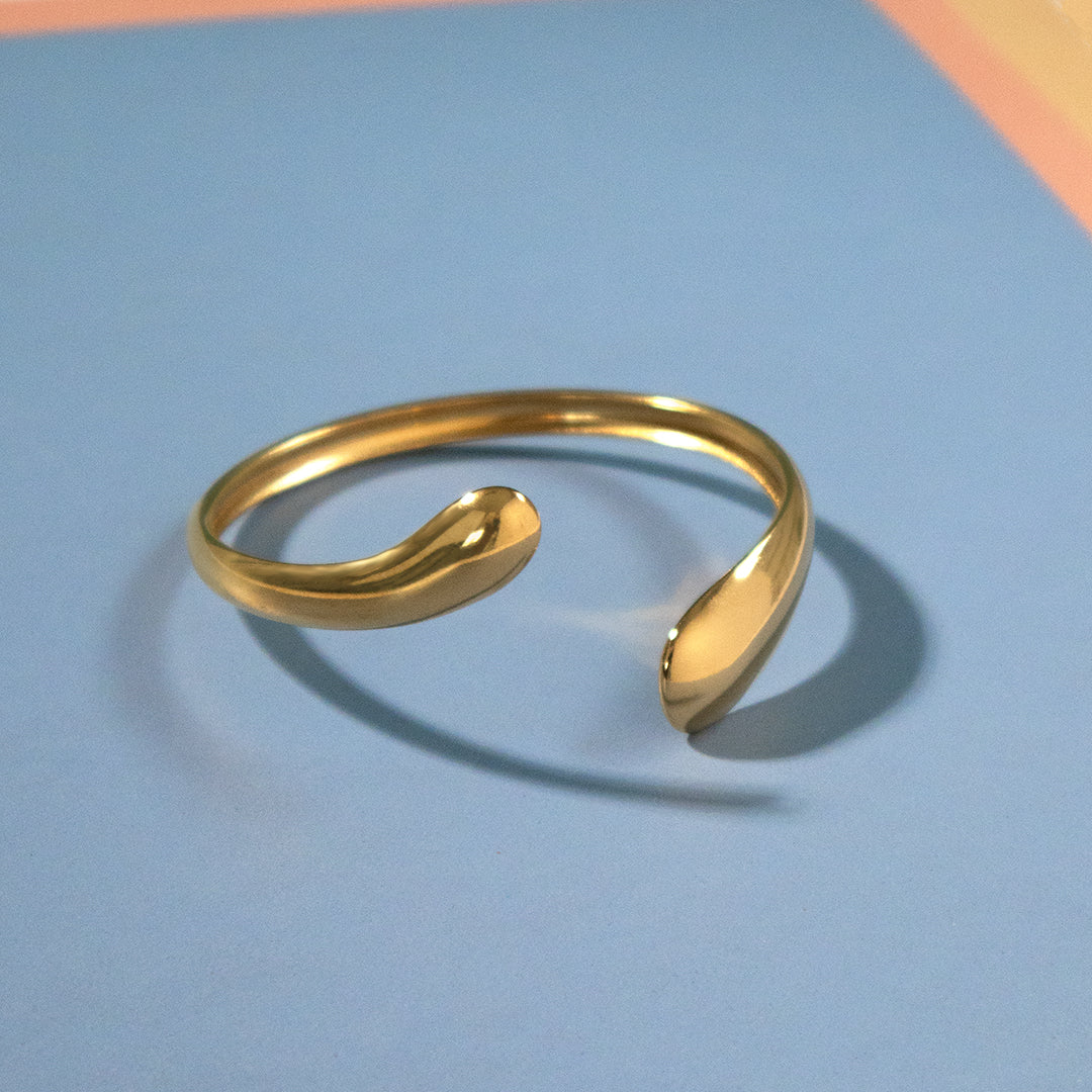 Sculptural Gold Teardrop Cuff Bangle