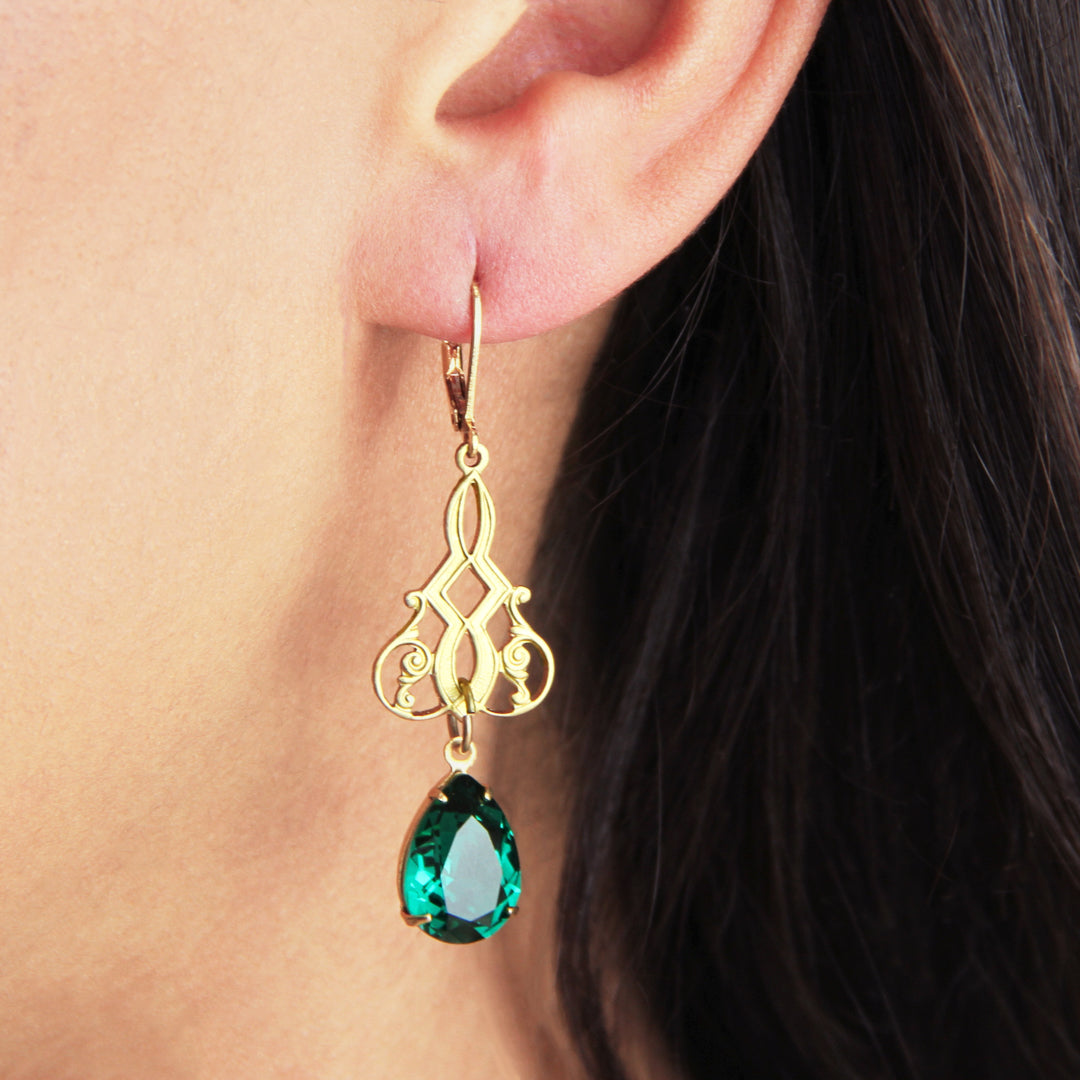 Art Deco Emerald Green Rhinestone Earrings