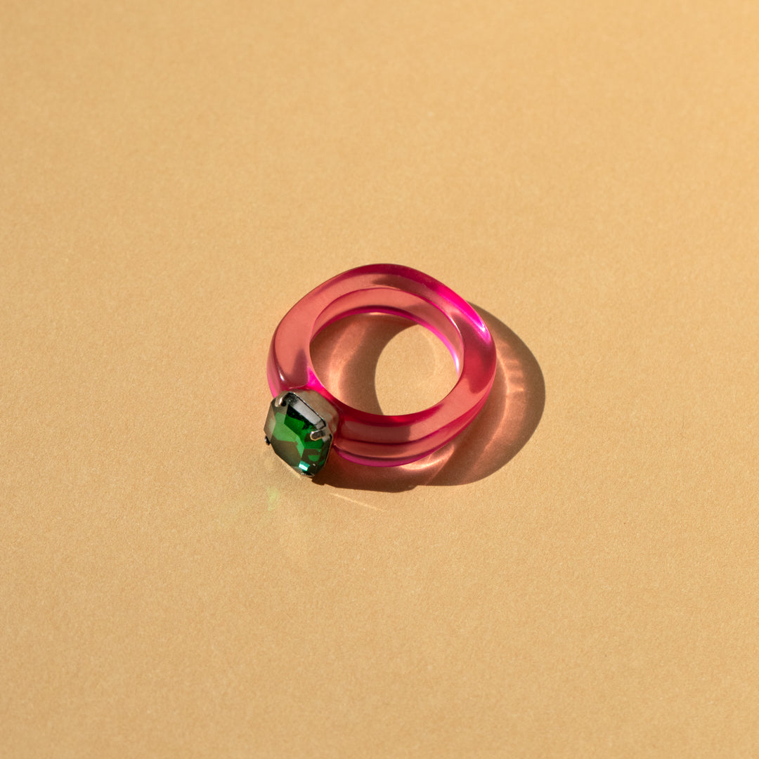 Bright Pink Resin Ring With Green Rhinestone