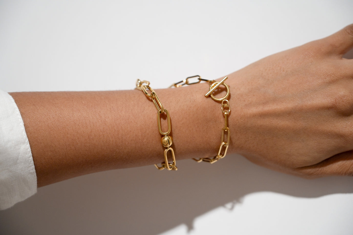 Gold Chunky Chain Bracelet with Fold Clasp