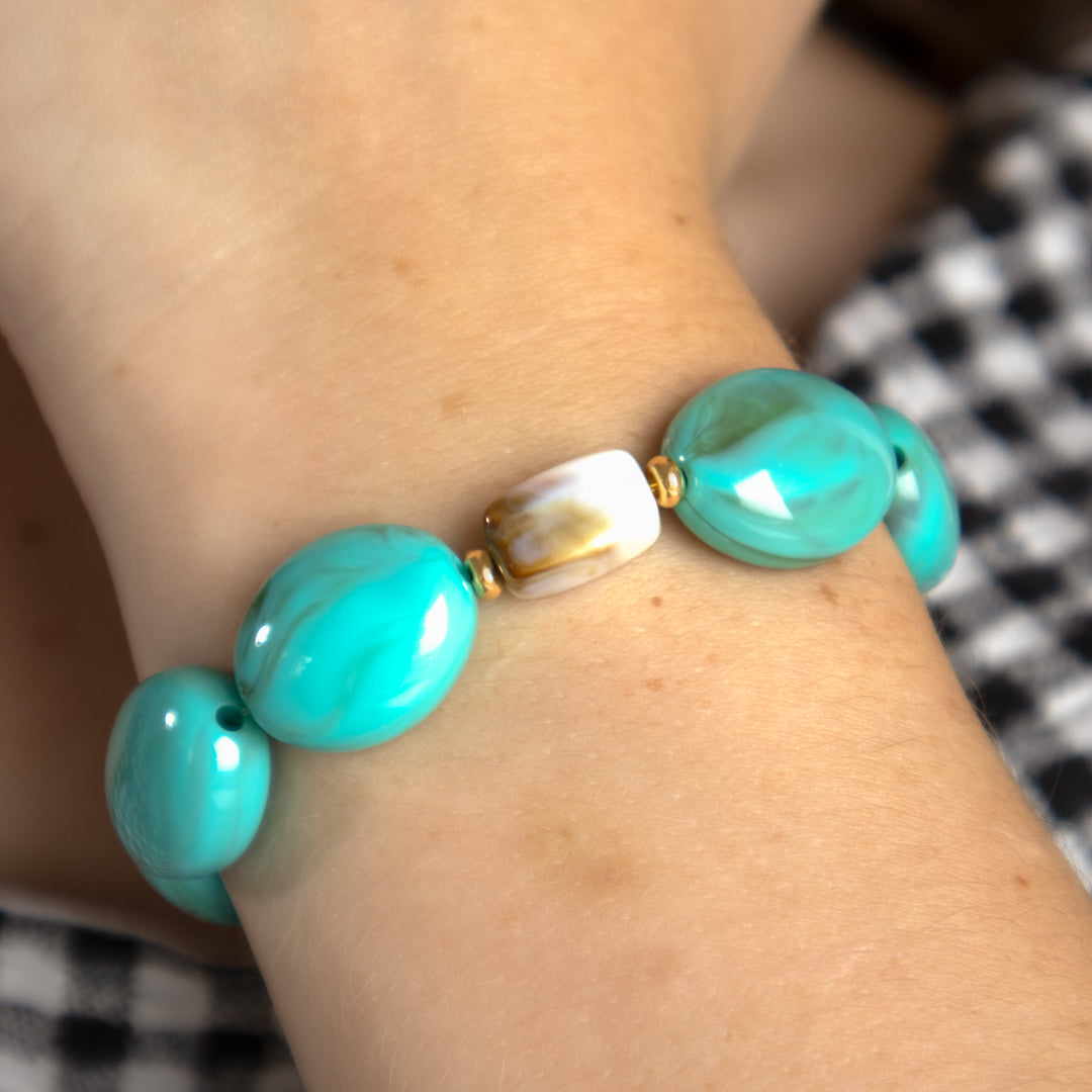Chunky Turquoise Bead Stretch Bracelet