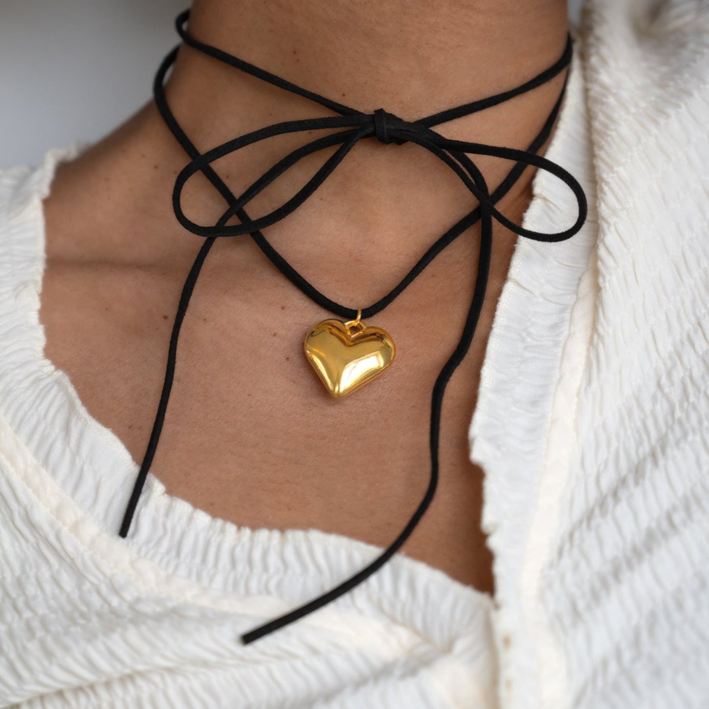 Puff Heart Cord Bow Necklace