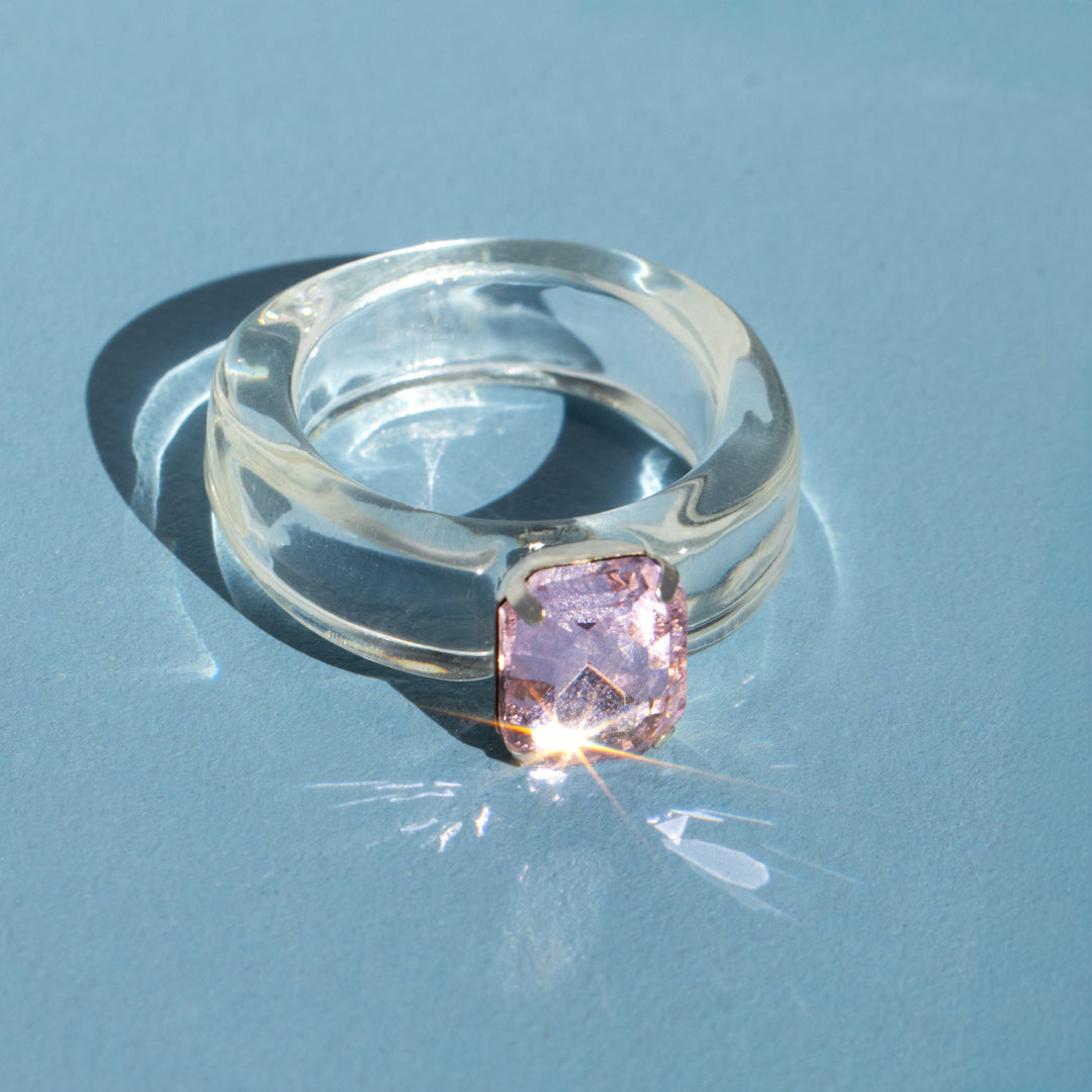 Transparent Resin Ring With Pink Rhinestone