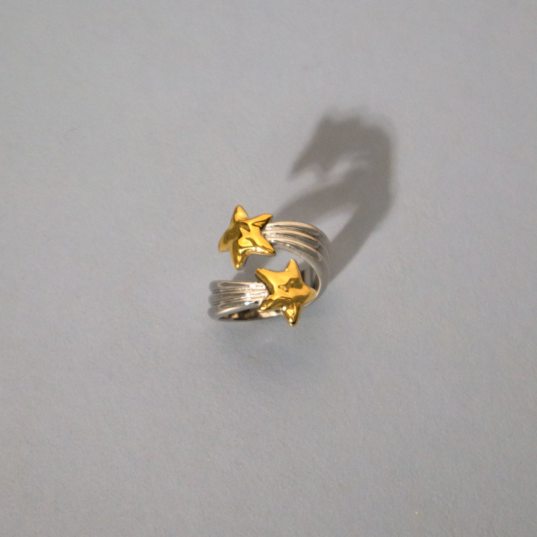 Mixed Metal Chunky Stars Crossover Ring