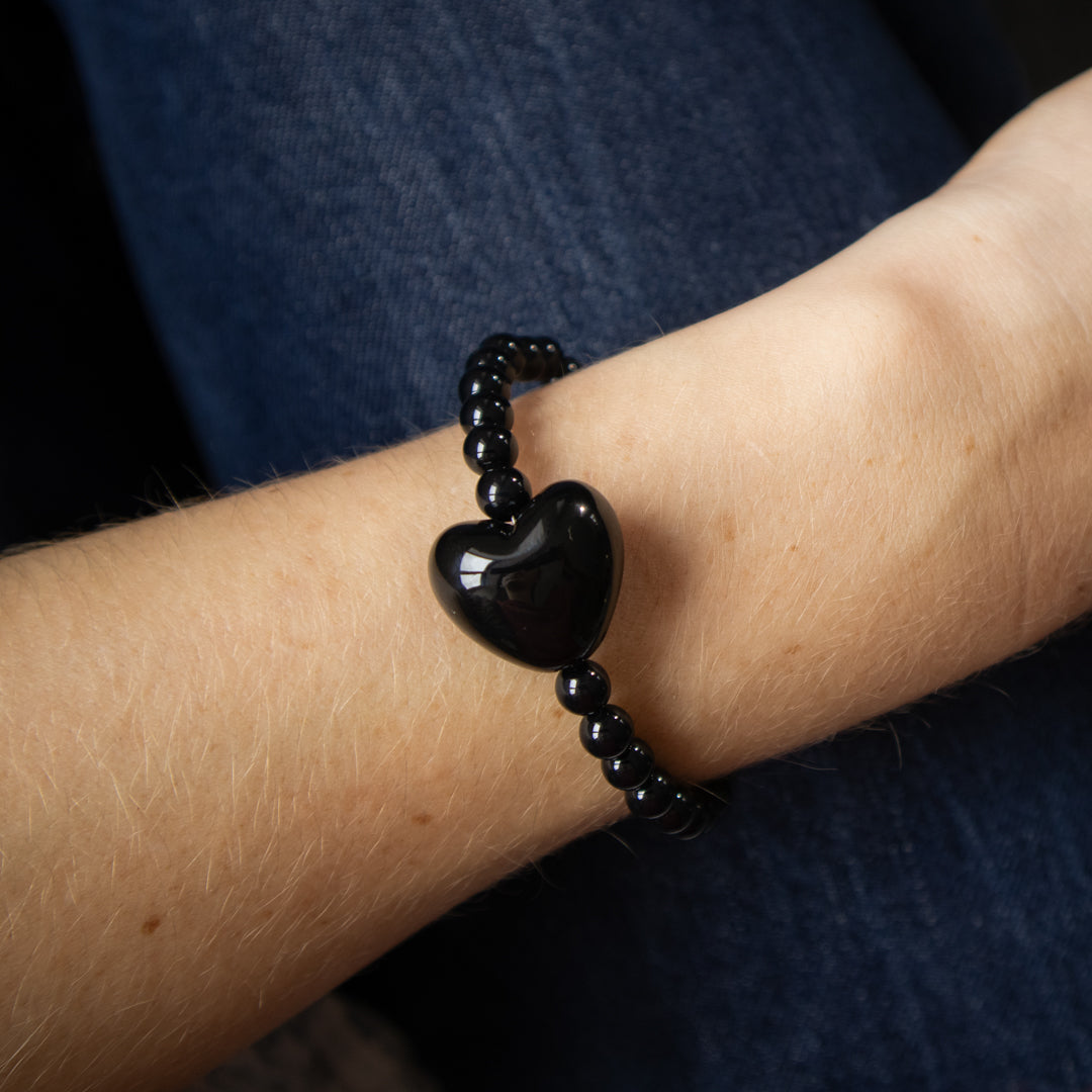 Black Heart Bead Bracelet
