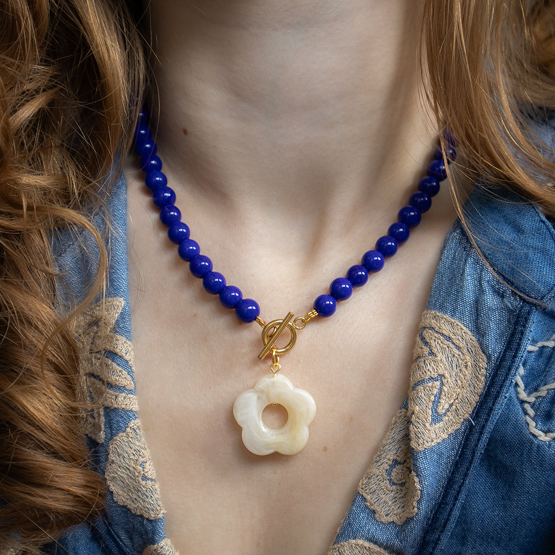 Navy Blue Bead and White Flower Toggle Necklace