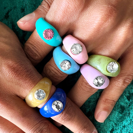 Colourful Resin Ring With Rhinestone